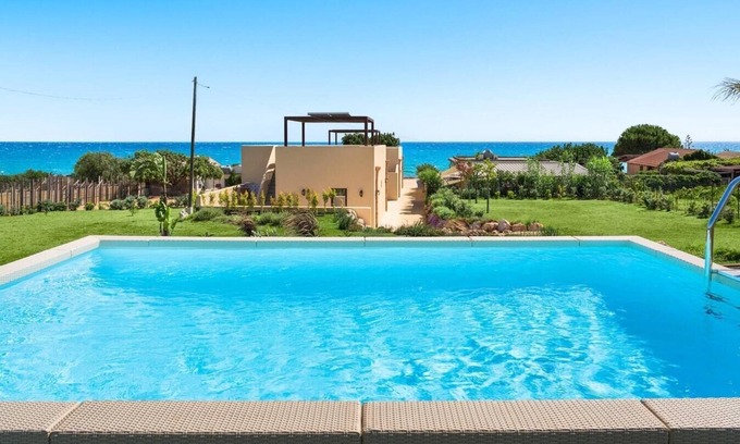 Scicli Villa | Elegant Private Villa with Pool in Scenic Sicily