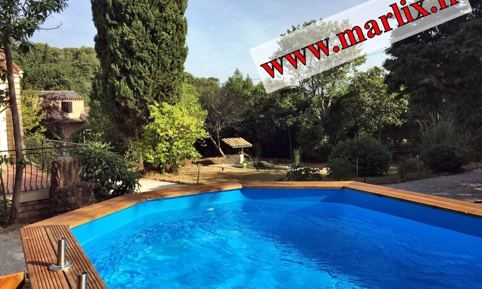 La Seyne-sur-Mer House | Peaceful Villa with Garden and Ocean View - Rated 9.8