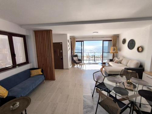 Durres Apartment | Villa Oleander: Oceanfront Retreat with 10/10 Guest Rating
