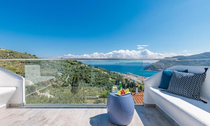 Skopelos Villa | Discover Villa Olive Skopelos: 4-Star Retreat with Pool