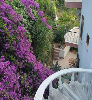 Alanya Apartment | Historic Villa on Castle Hill with Oceanfront Views
