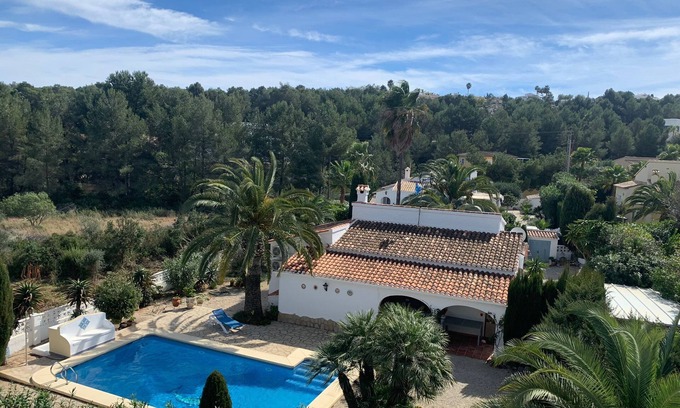 Tarraula Villa | Peaceful Villa with Pool, Ocean View & Pet-Friendly Stay