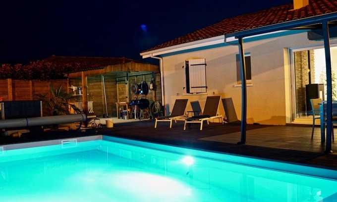 Linxe House | Pet-Friendly Villa Orgel-Demange with Oceanfront Views