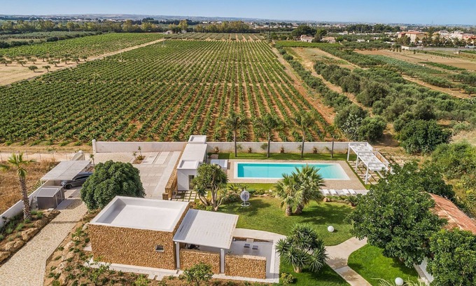 Marausa Villa | Villa Ortesi: Five Bedroom Retreat with Pool and Spa