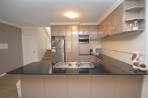 Kalbarri House | Family-Friendly Villa Palazzo 3 in Kalbarri, WA - Highly Rated