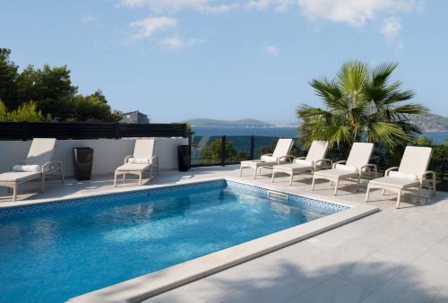 Razanj Villa | Villa Palm Bay: Oceanfront Escape with Heated Pool