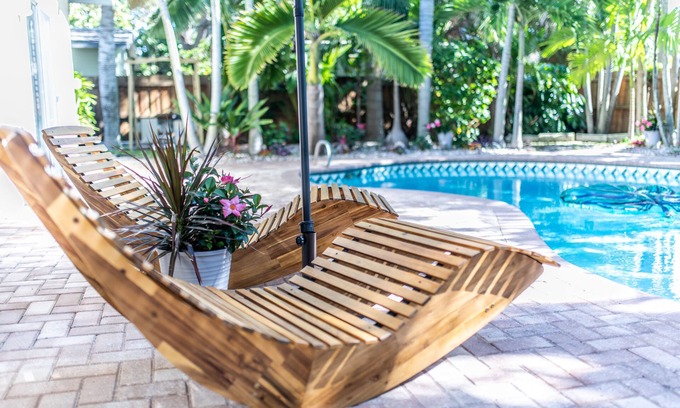Indian Harbour Beach House | Villa Palmas: Double Master Suites with Pool, 9.6/10 Rated