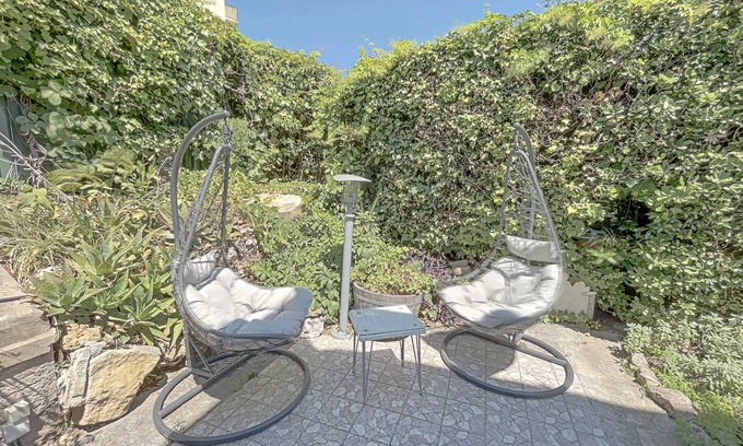 California - Pezou Villa | VILLA PALMIERS BY ESTATES CANNES