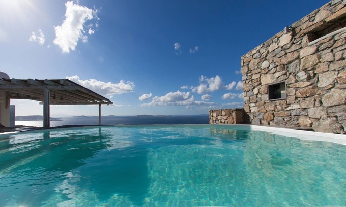Faros Armenistis Villa | Experience Villa Paneli's Enchanting View in Mykonos