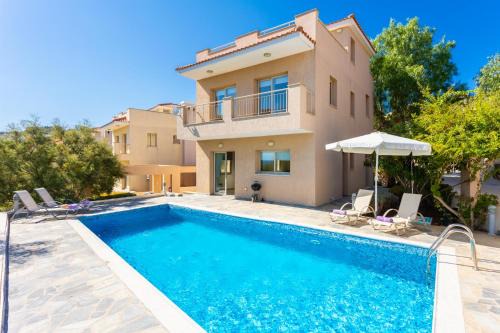 Droushia Villa | Villa Panorama Tria: Oceanfront Bliss with Pool & Top Ratings