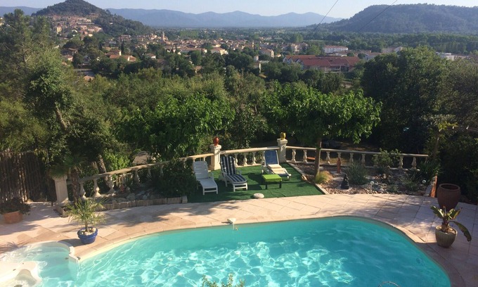 Vidauban Villa | Tranquil Escape with Panoramic Views & Private Pool