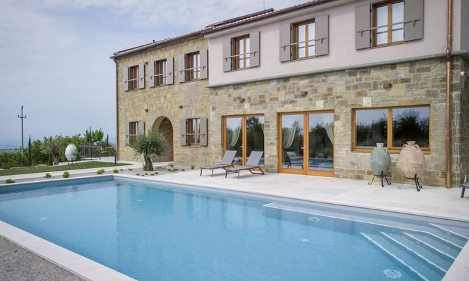 Sveti Bartol Villa | Discover Villa Paradiso: Wellness Retreat with Sea View