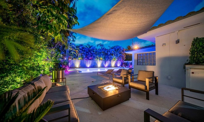 Biscayne Park Villa | Discover New Villa Paradiso, Steps from Miami Beach