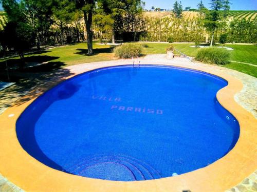 Villacanas Villa | Relax at Villa Paraiso: Oceanfront Retreat with Spa & Pool
