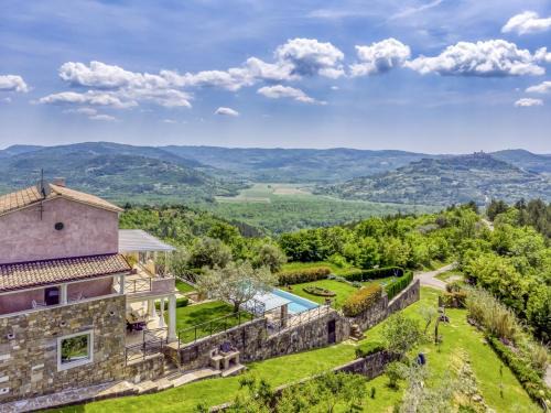 Golubici Villa | Relax in Villa Pasini: Perfect for Families Near Livade