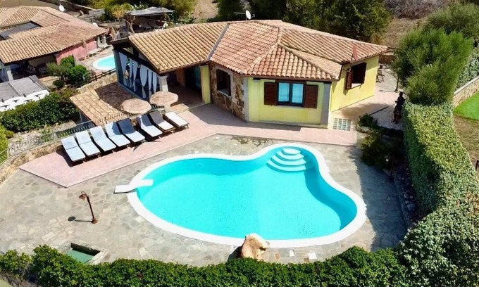 Tanaunella Villa | Villa Peonia: Sea View Retreat with Private Pool & Garden