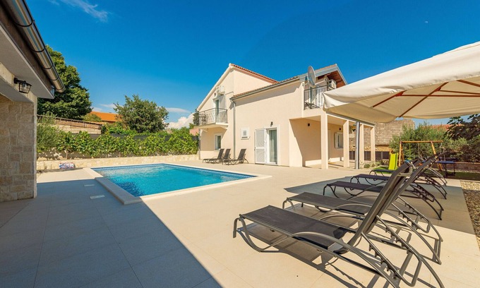 Velim Villa | Tranquil Rural Villa with Private Pool & Child-Friendly Fun