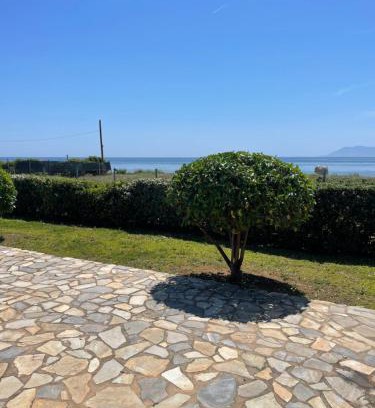 Alexandroupoli House | Discover Comfort at Villa Peter - Your Ideal Escape