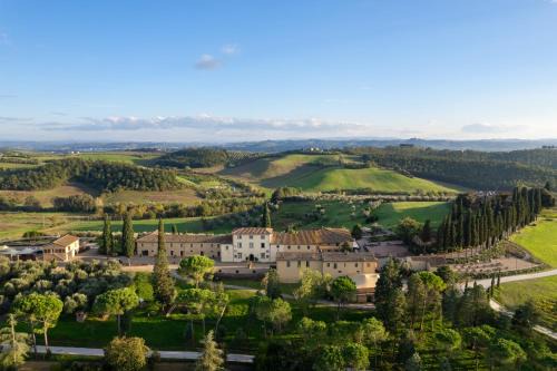 Cerreto Guidi Resort | Villa Petriolo: Rated 9.2/10 with Oceanfront Amenities