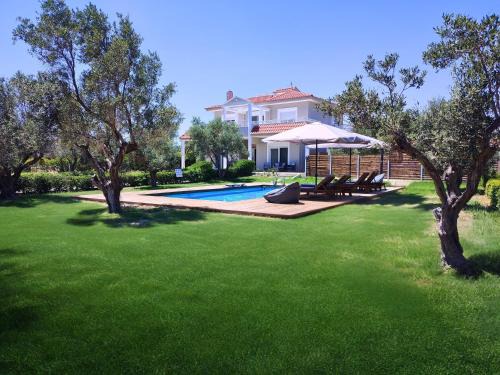 Kallithea Villa | Villa Photerra, A Luxury familly Villa with pool