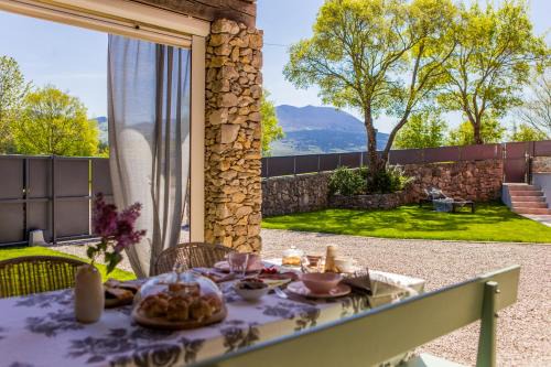 Lupoglav Villa | Experience Villa Piano Near Učka Nature Park with Ocean Views