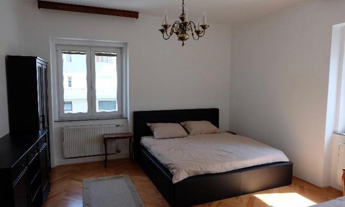 Bezigrad District Apartment | Villa Pinta Pika