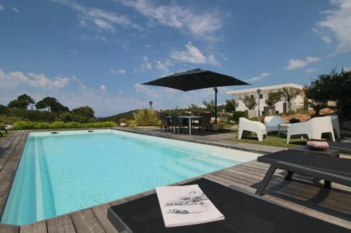 Pietrosella House | Oceanfront Villa with Pool and Stunning Sea Views