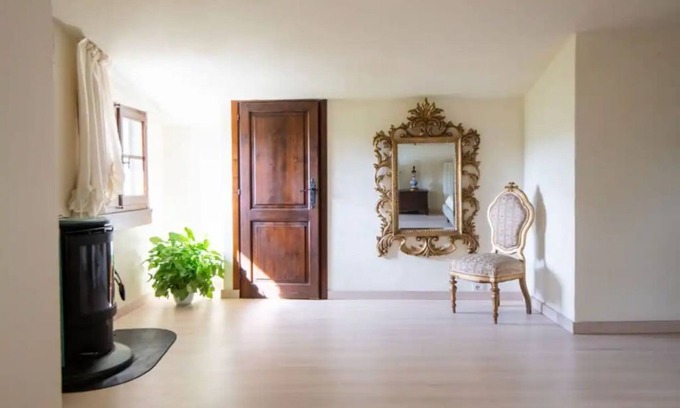 Lucignano Villa | Villa Pogjet Suite: Ideal Retreat for Families and Pets