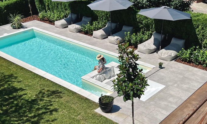 Bled Bed & Breakfast | Villa Pomona: Guest Rated 10/10 with Pool & Breakfast