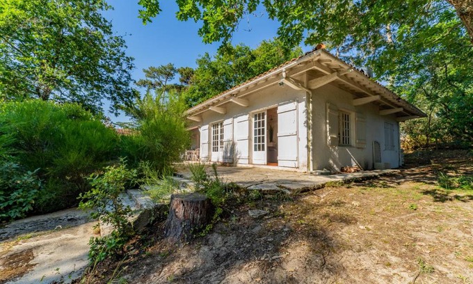 Pyla-sur-Mer House | Family-Friendly Villa Poseidon Near the Bassin, 4 Stars