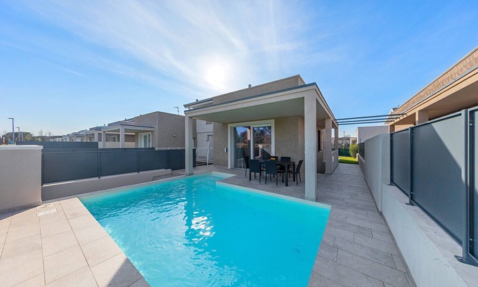 San Bartolomeo Villa | Villa Prestige 15: Relax with Pool and Spa Amenities