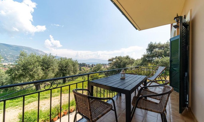 Kato Korakiana Apartment | Discover Villa Prima: Pet-Friendly Getaway for Families