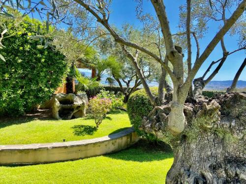 Olbia Villa | Villa with Private Garden and Breathtaking Vistas, 4-Star