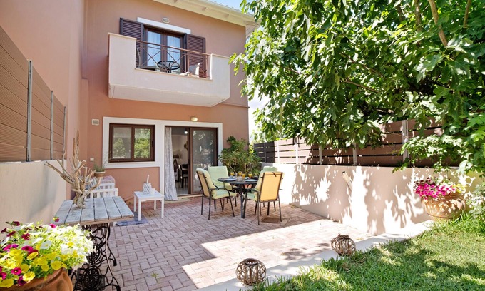 Katokhorion Villa | Stunning Villa 'Prolithia 1' with Sea View & Spa Amenities