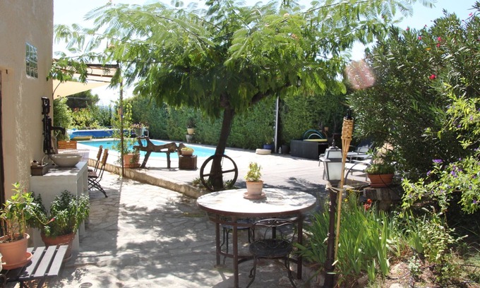 Velaux House | Villa Provençale: Private Pool Oasis Near Aix and Marseille