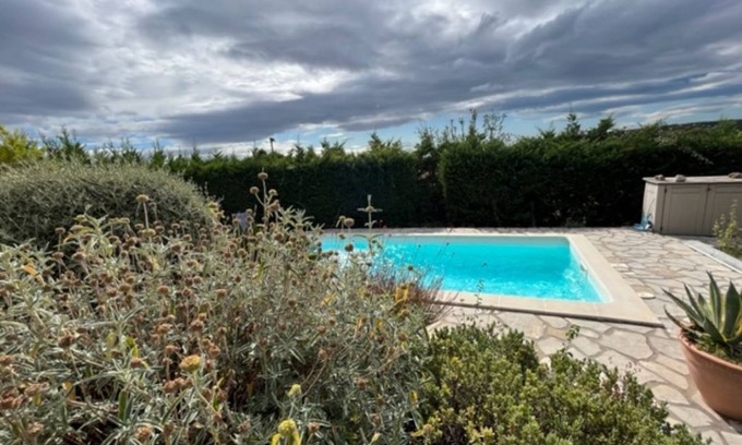 Vailhauques Villa | Villa Provence: Relax by the Pool with Ocean Views & Wifi