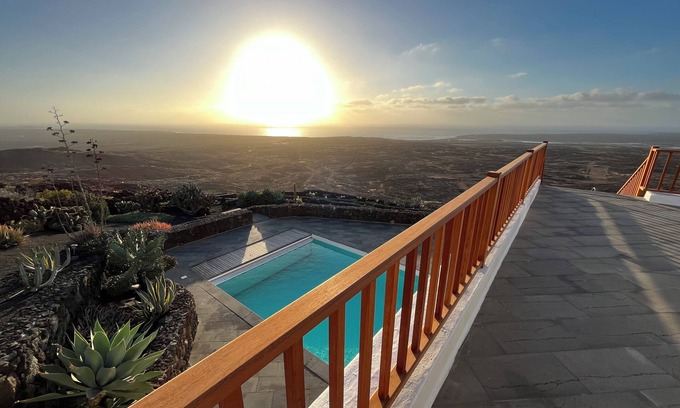 Las Brenas Villa | Experience Villa Puesta del Sol with Ocean Views & Pool