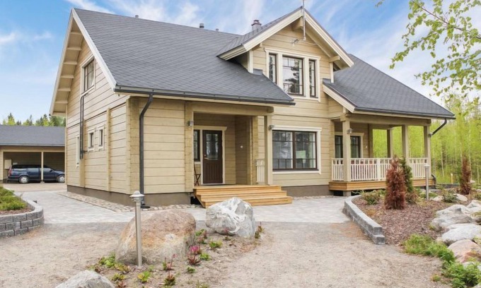 Pertunmaa House | Experience Villa Puronotko: Top Rated Lake View Retreat