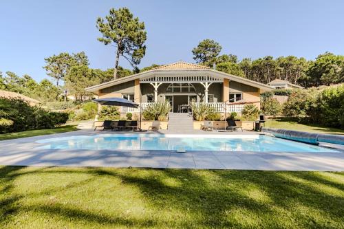 Lacanau-Ocean Villa | Renovated Villa with Heated Pool, Steps from the Ocean