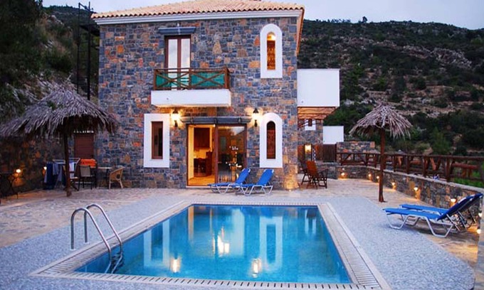 Prina Villa | Villa Rafaela in Prina