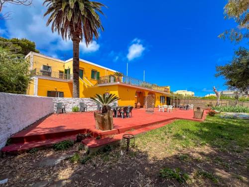 Ventotene Apartment | Villa Raffaele Musto