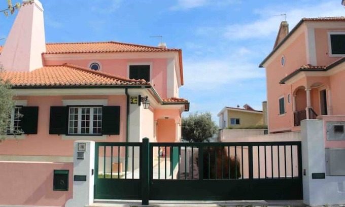 Sao Lourenco Villa | Villa Ramiro: Family-Friendly Retreat with Private Pool