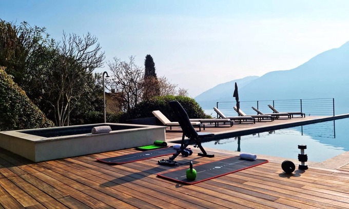Azzano Villa | Villa Retreat with Jacuzzi and Lake Como Views