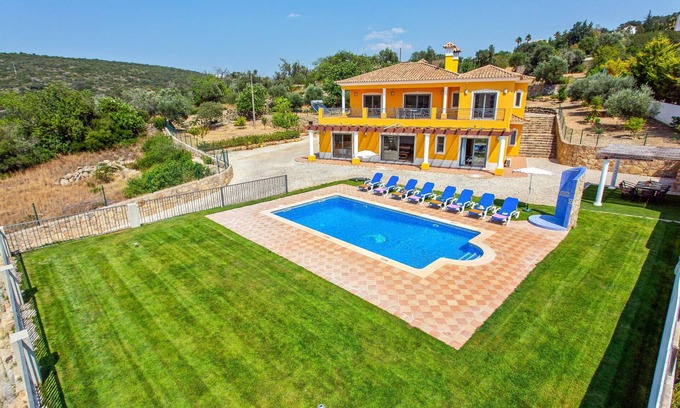 Sao Clemente Villa | Villa Ribeiro Tomas: Guest Rated 10/10 with Private Pool