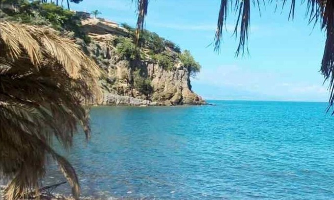 Costa Saracena-Castelluccio Villa | Discover Villa Ricci: Oceanfront Getaway with Pool Access