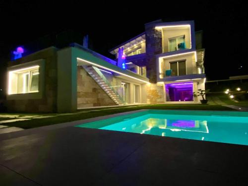 Pizzo Bed & Breakfast | Relax at Villa Rocca - Rooms, SPA & Oceanfront Escape