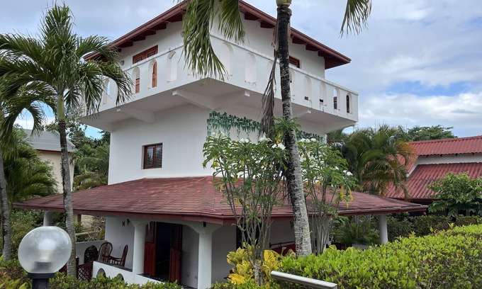 Puerto Bahia House | Villa Roció: Perfect for Family Fun or Business Retreats