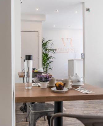 Torre Annunziata Bed & Breakfast | Pet-Friendly Villa Rocla Guest House in Pompei, Rated 9/10