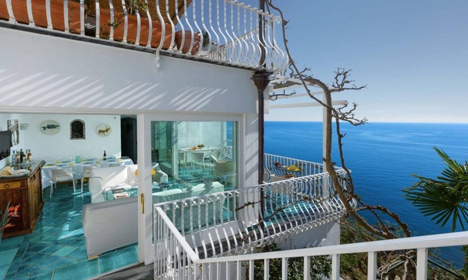 Arienzo Villa | Experience Villa Romance in Positano with Private Pool