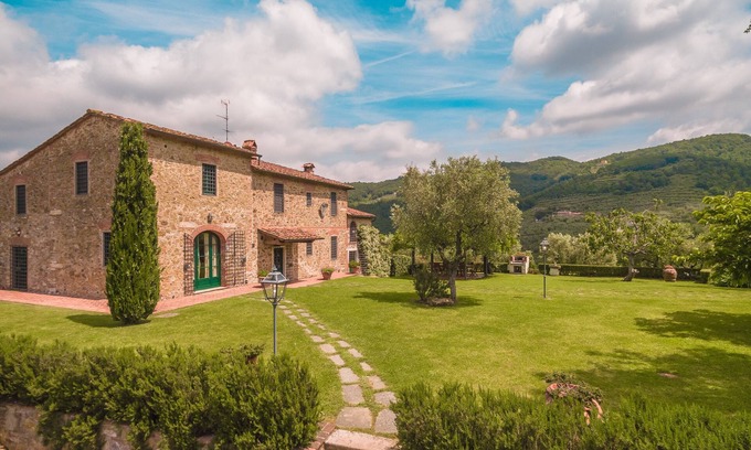 Monsummano Terme Villa | Relax at Villa Roncovisi with Ocean View & Private Pool